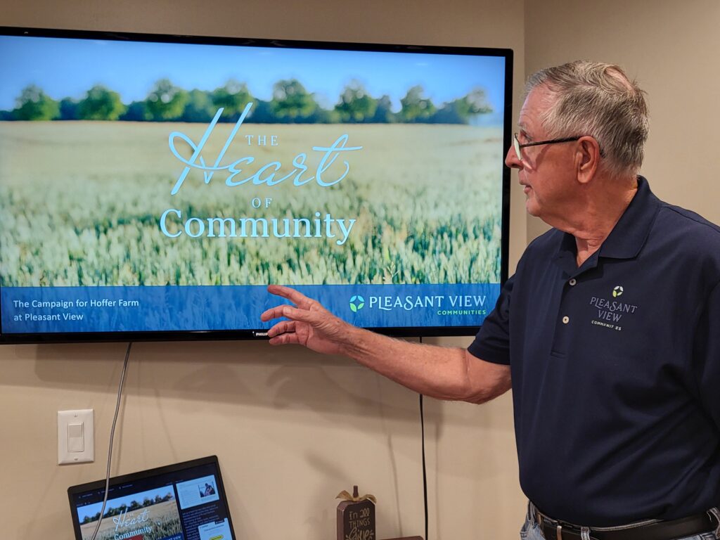 Ron Lausch presenting Hoffer Farm plans